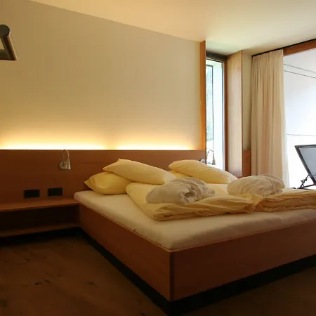 Szálloda Walliserhof 4*