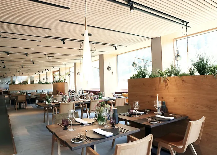 Walliserhof Hotel 4*